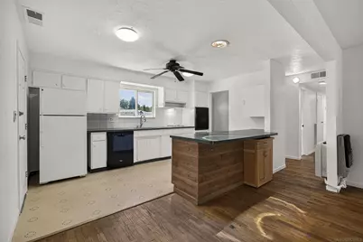  996 E Eaton Rd, Chico, CA 95973 - Photo 17