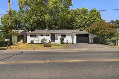  996 E Eaton Rd, Chico, CA 95973 - Photo 3