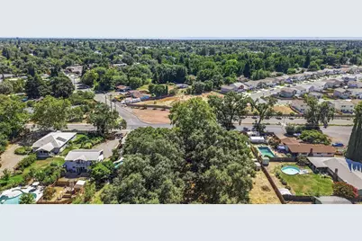  996 E Eaton Rd, Chico, CA 95973 - Photo 57