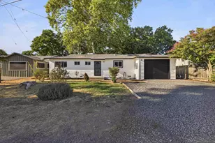 996 E Eaton Rd, Chico, CA 95973 - Photo 1