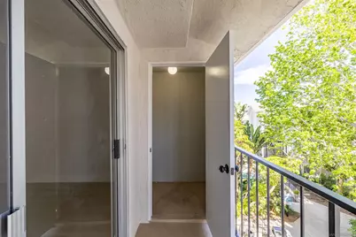  3020 Cowley Way #305, San Diego, CA 92117 - Photo 13