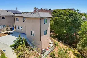 1413 Shoshone St, Oceanside, CA 92058 - Photo 3