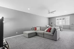 39186 Clydesdale Cir, Temecula, CA 92591 - Photo 25