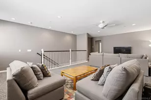 39186 Clydesdale Cir, Temecula, CA 92591 - Photo 23