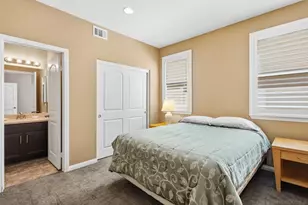 39186 Clydesdale Cir, Temecula, CA 92591 - Photo 15