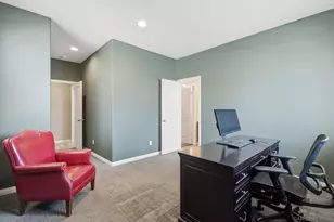 39186 Clydesdale Cir, Temecula, CA 92591 - Photo 19