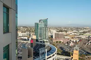165 Sixth Ave, San Diego, CA 92101 - Photo 13