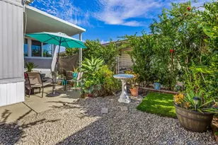 1010 E Bobier Dr, Vista, CA 92084 - Photo 23