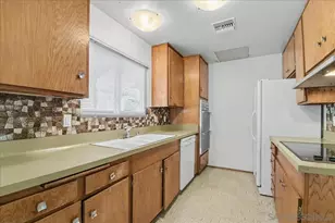 7175 Bobhird Dr, San Diego, CA 92119 - Photo 9