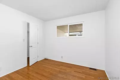 7127 Santa Barbara #113, Carlsbad, CA 92011 - Photo 25