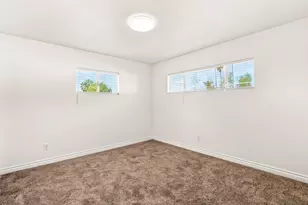 4604 Isleta Ave, San Diego, CA 92117 - Photo 25