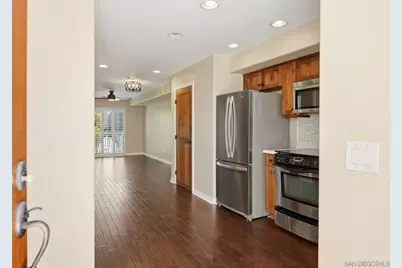  801 W Hawthorn #406, San Diego, CA 92101 - Photo 9