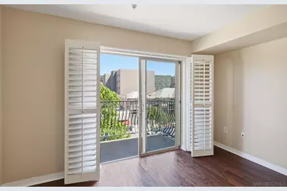  801 W Hawthorn #406, San Diego, CA 92101 - Photo 3