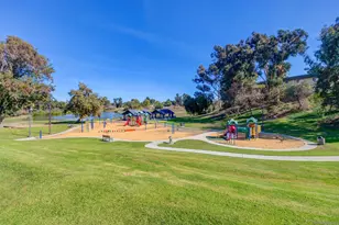 526 Calle Montecito, Oceanside, CA 92057 - Photo 21