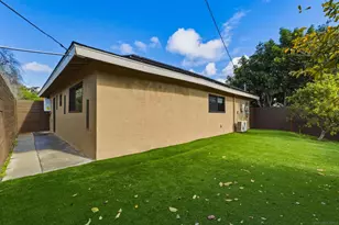 519 Camelot Dr, Oceanside, CA 92054 - Photo 35