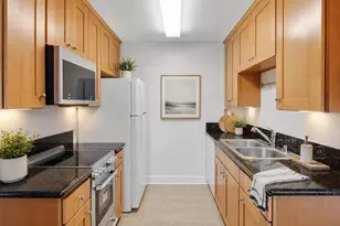 8581 Villa La Jolla, La Jolla, CA 92037 - Photo 3