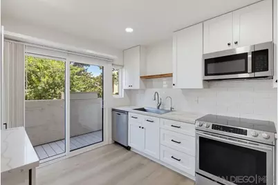  3249 Caminito Eastbluff #31, La Jolla, CA 92037 - Photo 9