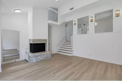  3249 Caminito Eastbluff #31, La Jolla, CA 92037 - Photo 3