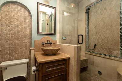  4653 E Talmadge Dr, San Diego, CA 92116 - Photo 57