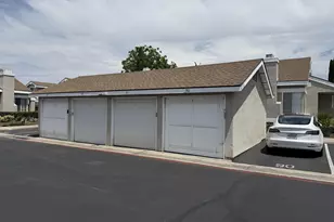 318 Riverview Way, Oceanside, CA 92057 - Photo 17