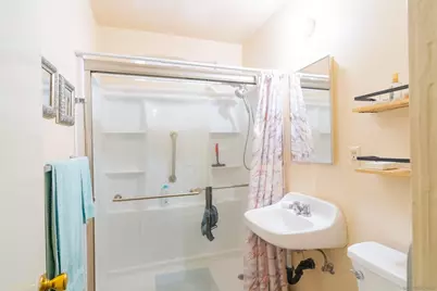  3139-47 Reynard Way, San Diego, CA 92103 - Photo 13