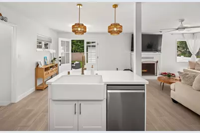  1414 4th St, Coronado, CA 92118 - Photo 9