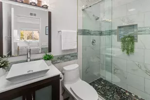 9060 Hatcher Ln, San Diego, CA 92126 - Photo 15