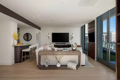  645 Front St #2204, San Diego, CA 92101 - Photo 9