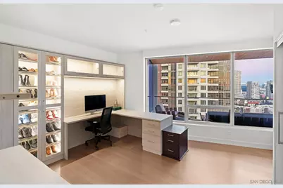  888 W E Street #2004, San Diego, CA 92101 - Photo 23