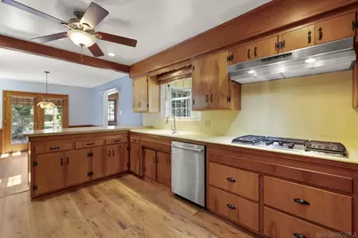  1780 Magnolia Ave, Carlsbad, CA 92008 - Photo 17