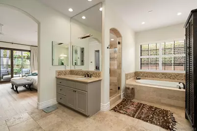  1040 Crest Dr, Encinitas, CA 92024 - Photo 29