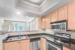 2400 Fifth Ave, San Diego, CA 92101 - Photo 13