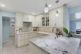 2369 Caminito Seguro, San Diego, CA 92107 - Photo 3