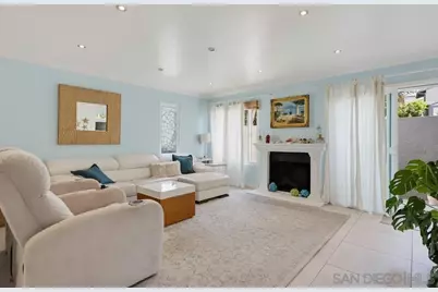 2369 Caminito Seguro, San Diego, CA 92107 - Photo 9