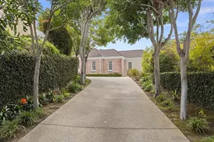 7612 Hillside Dr, La Jolla, CA 92037 - Photo 1