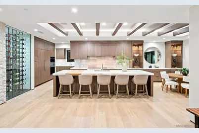  6349 Castejon, La Jolla, CA 92037 - Photo 3