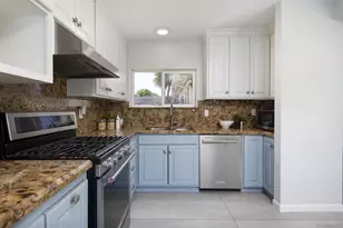 2956 Mission Village Dr, San Diego, CA 92123 - Photo 9