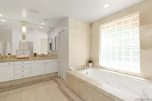 6184 Syracuse Way, San Diego, CA 92122 - Photo 23