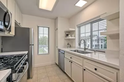  10910 Summerdale Way #340, San Diego, CA 92126 - Photo 11