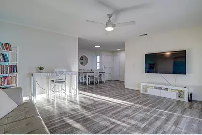  631 Charles Dr., Oceanside, CA 92057 - Photo 9