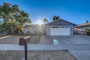 631 Charles Dr, Oceanside, CA 92057 - Photo 1
