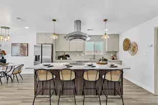 8782 Mulvaney Dr, San Diego, CA 92119 - Photo 7