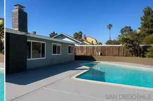 8782 Mulvaney Dr, San Diego, CA 92119 - Photo 3
