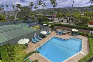 2130 Vallecitos, La Jolla, CA 92037 - Photo 23