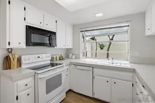 17539 Cumana Terrace, San Diego, CA 92128 - Photo 13