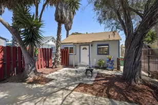 4667 Lotus St, San Diego, CA 92107 - Photo 27