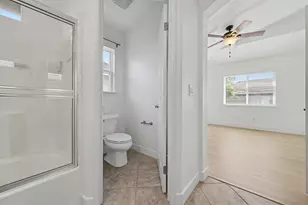 10414 Scripps Poway Pkwy, San Diego, CA 92131 - Photo 15