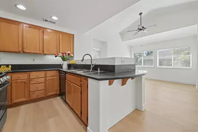  10414 Scripps Poway Pkwy #94, San Diego, CA 92131 - Photo 9