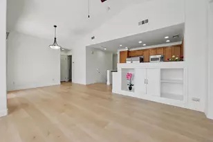10414 Scripps Poway Pkwy, San Diego, CA 92131 - Photo 5