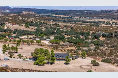  39525 Opalocka, Boulevard, CA 91905 - Photo 49